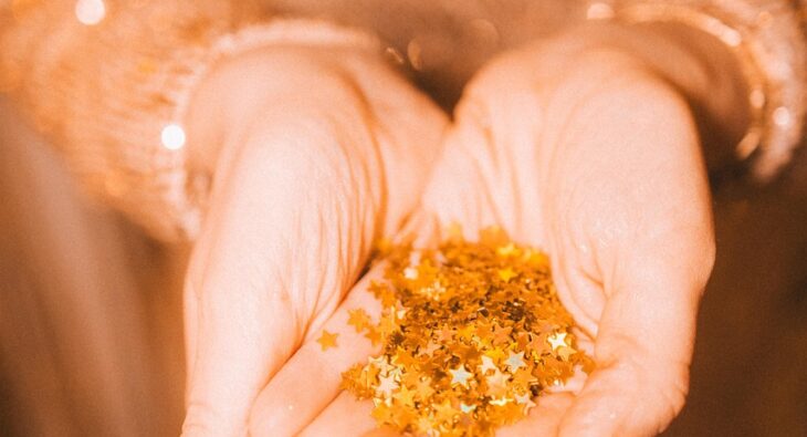 10 Niezawodnych Prezentów Świątecznych, które Twój Zespół Pokocha – Sekret Udanej Niespodzianki!